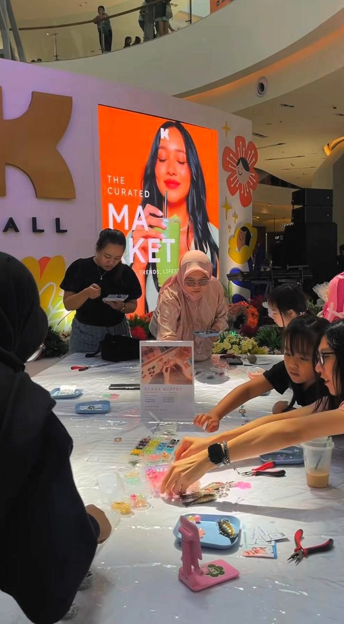 Berseminya K Mall lewat Kreativitas Perempuan di bawah Pohon Kehidupan - K Mall