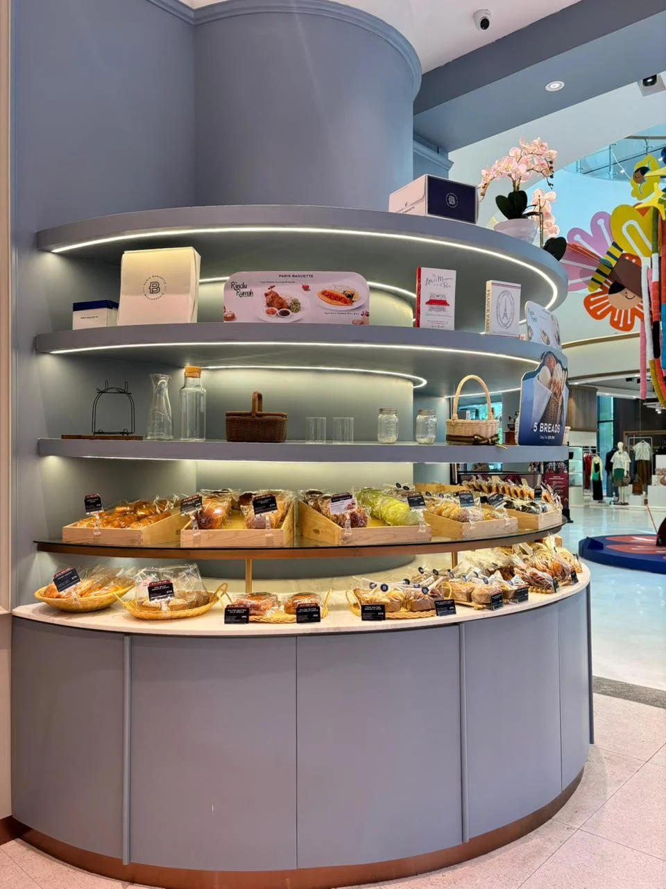 Ngopi Asik di Paris Baguette K Mall at Menara Jakarta - K Mall