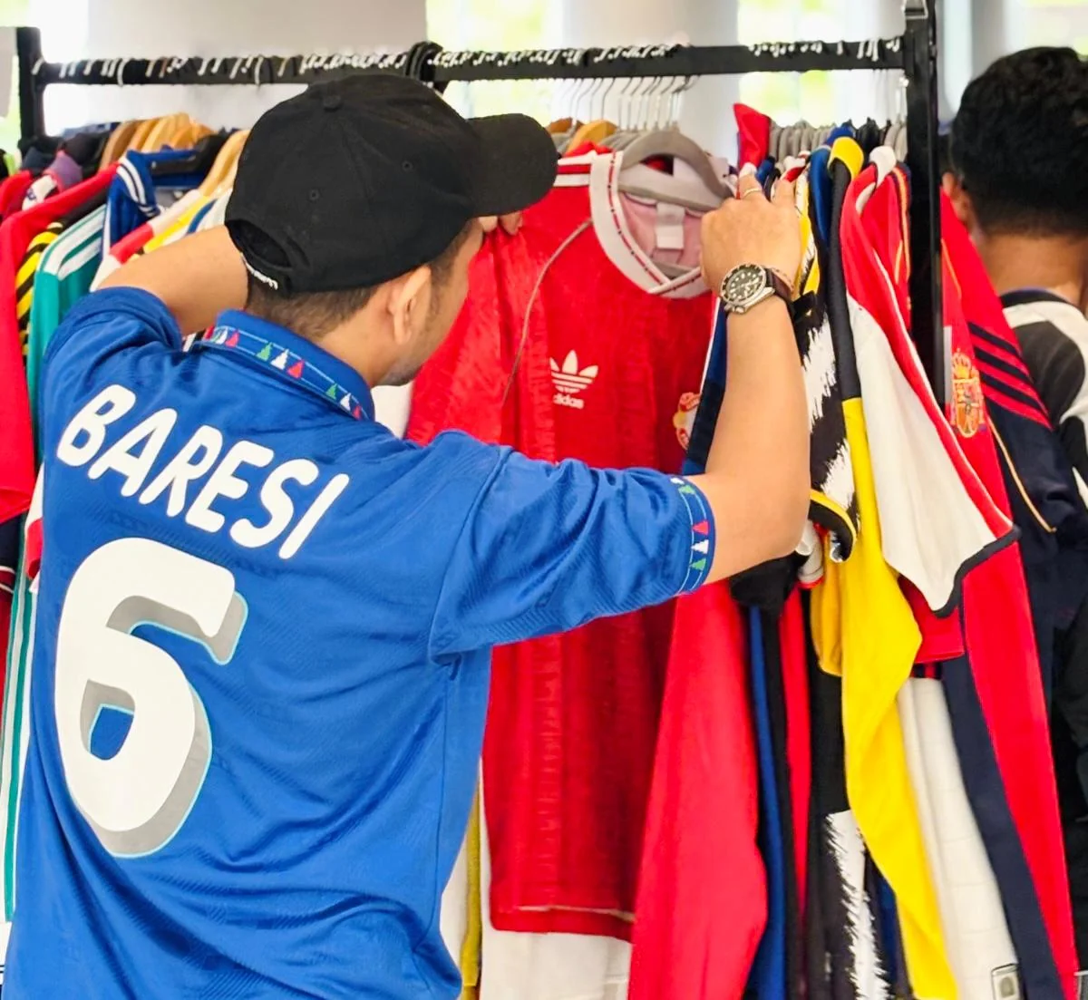 Pekan Raya Jersey Diserbu Para Fans di K Mall - K Mall