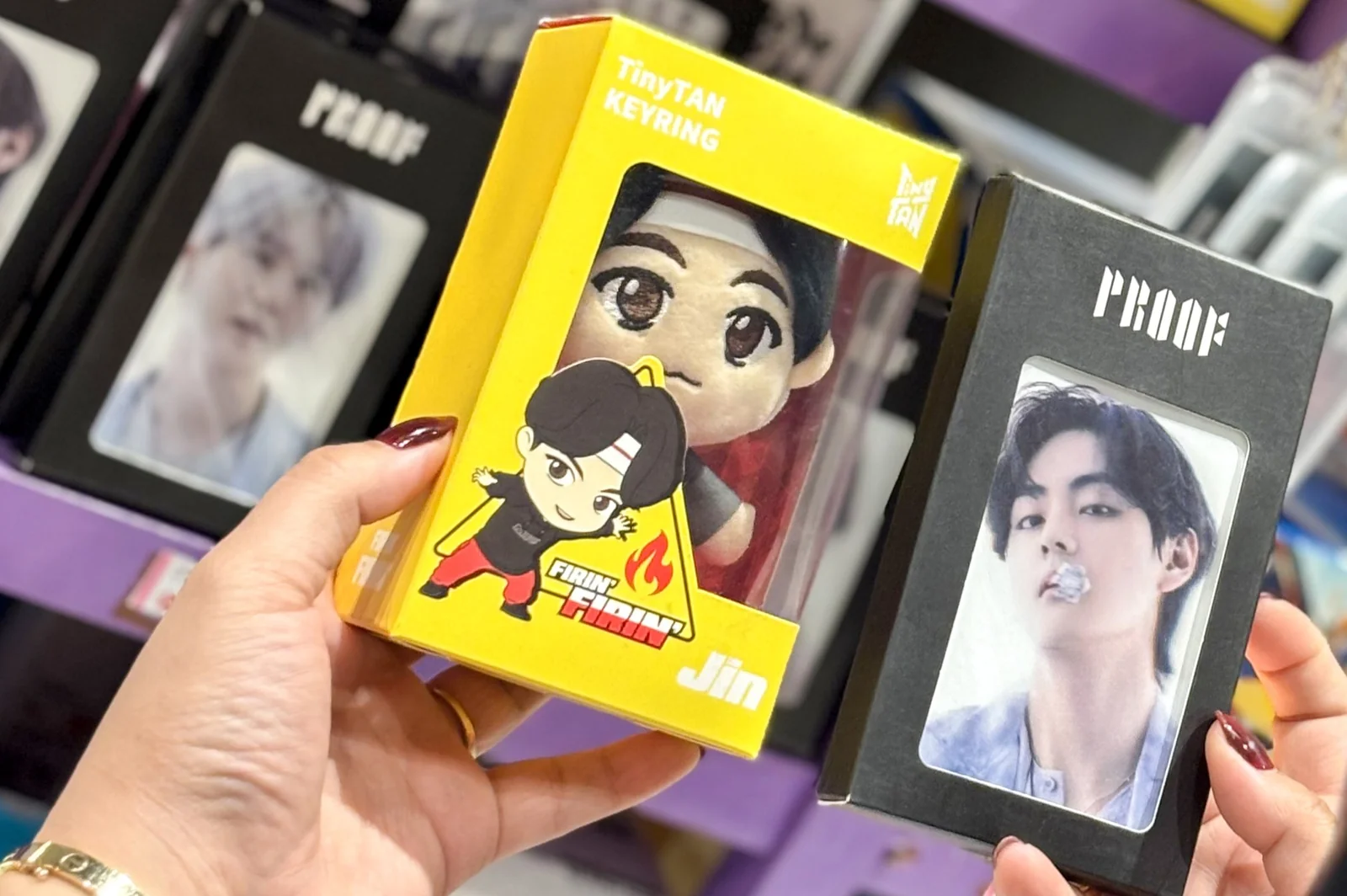 Calling All ARMY! Saatnya Berburu Merchandise BTS Favoritmu - K Mall Calling All ARMY! Saatnya Berburu Merchandise BTS Favoritmu - K Mall